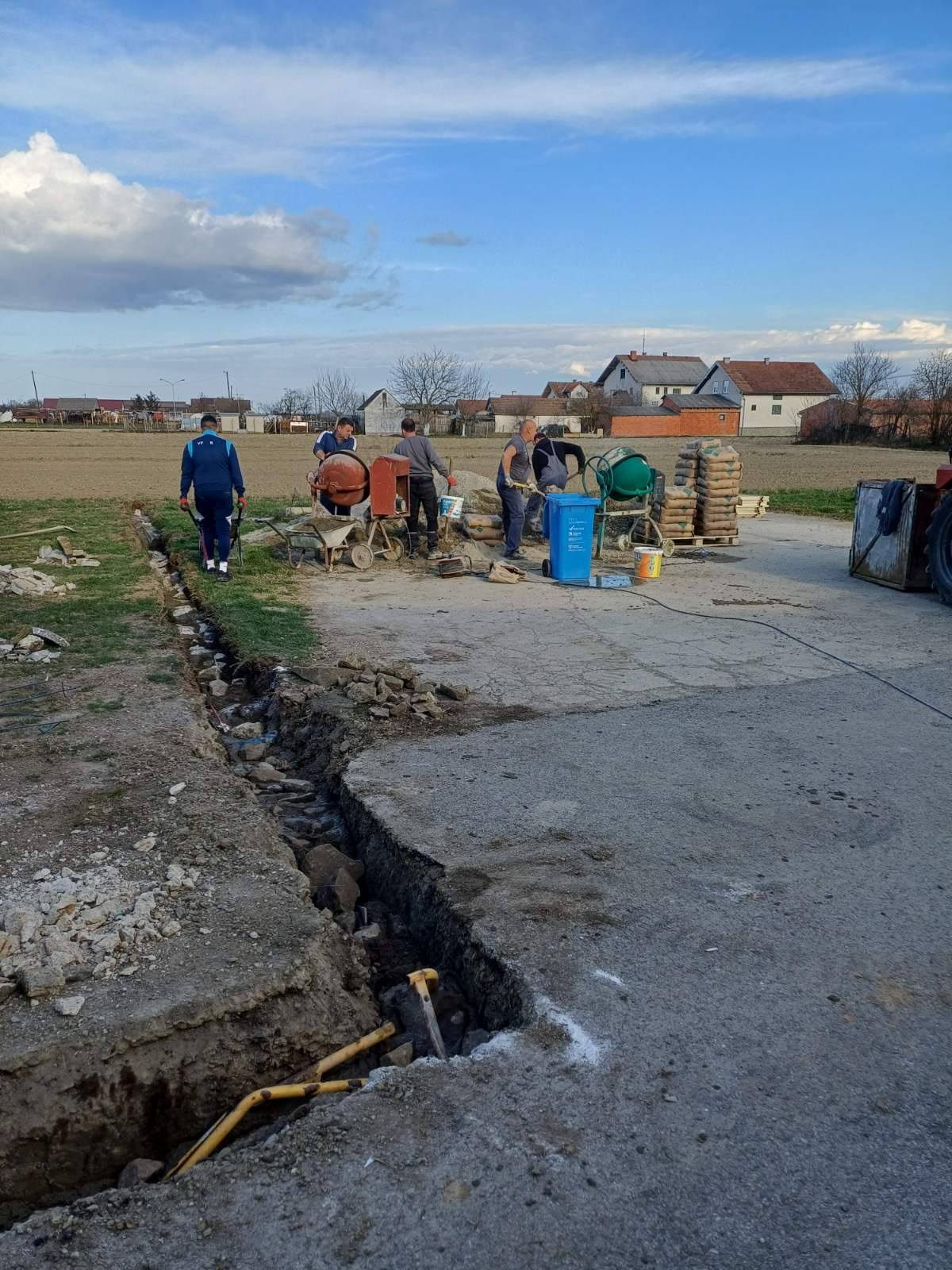 Preneseno s mobitela